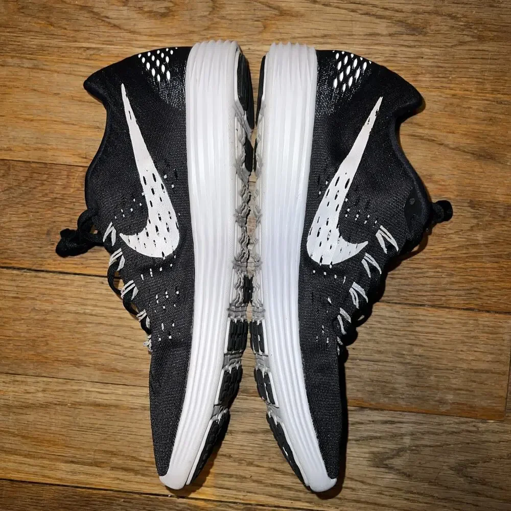 Nike Lunartempo Black/White Women Size 11.5/Men 10 run.marathon.train.lunarlon